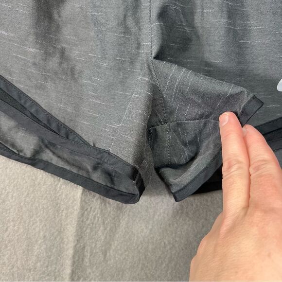 Nike dri-fit small black on black - Picture 4 of 8